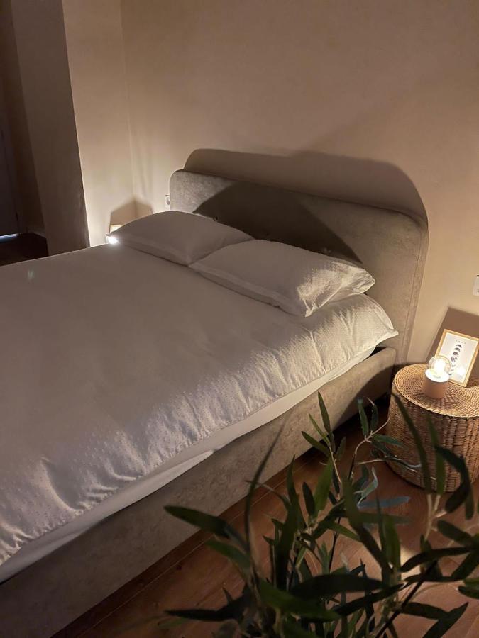 Mh Apartment, Free Parking, Flexible Check In Appartement Tirana